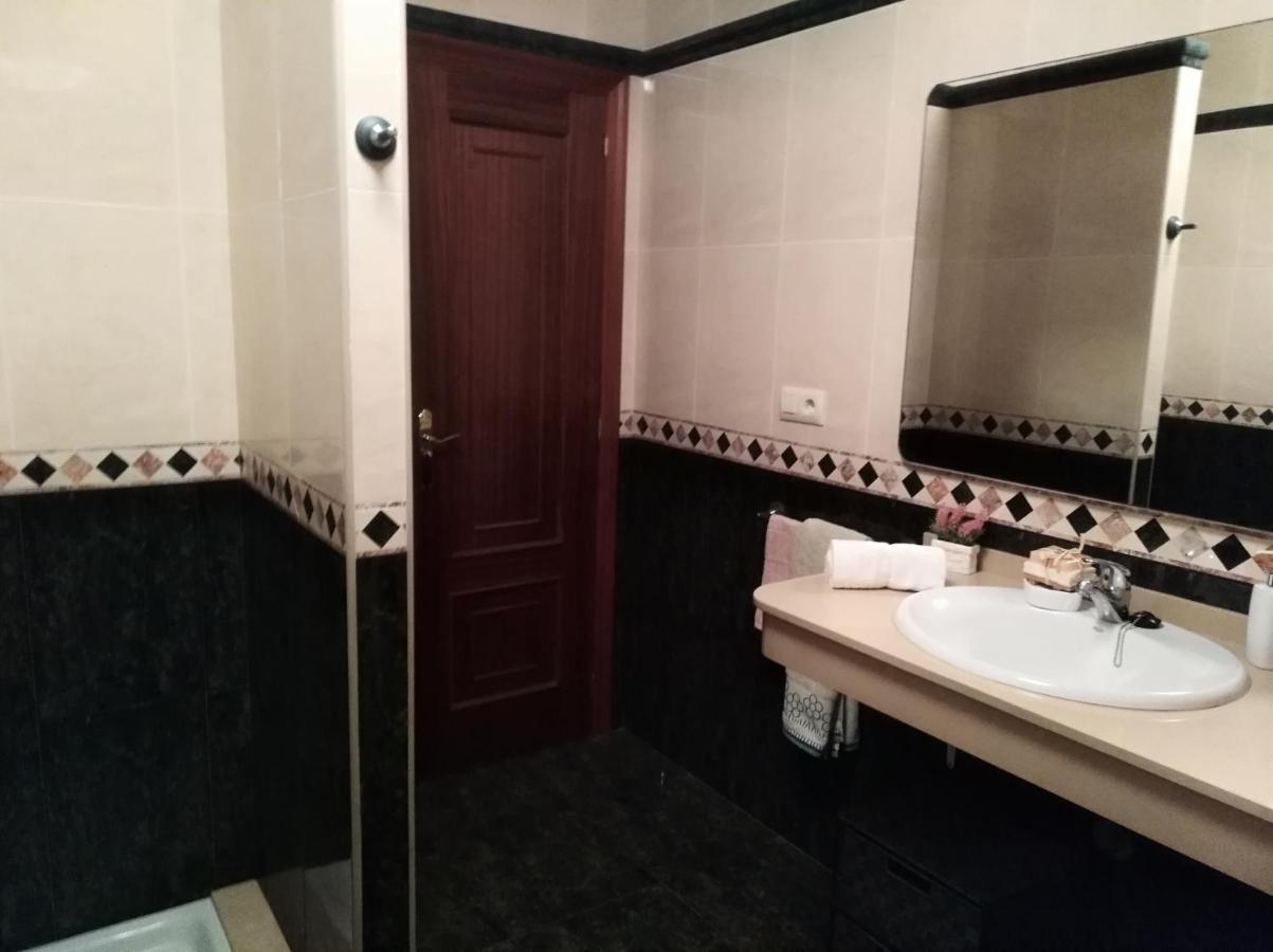 Insua Villa Malpica Dış mekan fotoğraf